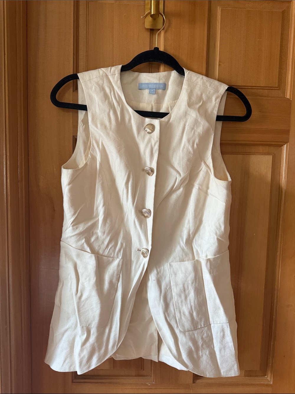 ANTONIO MELANI Cream Lightweight Sleeveless Top